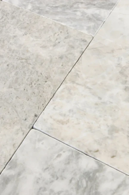 Komplet Rzymski Marmurowy Royal White Bębnowany | Komplet = 0,742 m2