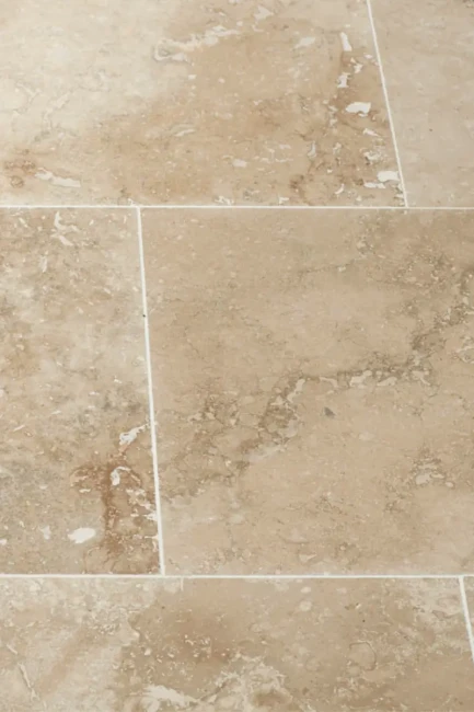 Trawertyn Ivory Classic Mix Cross Cut Szlifowany i Szpachlowany | 61x61x1,2 cm