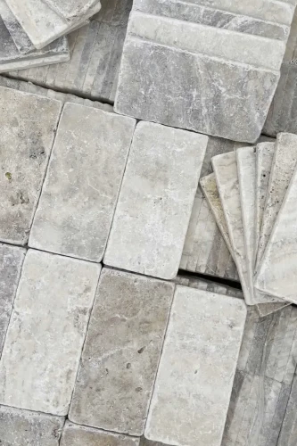 Kamień Dekoracyjny Trawertyn Ash Bębnowany 7,5×15x1 cm