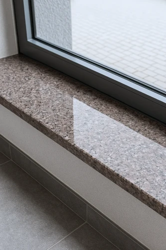 Parapet / Stopnica granitowa polerowana Królewski Brąz G664 150x33x2 cm