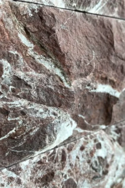 Kamień elewacyjny marmur Rosso Levanto split łupany