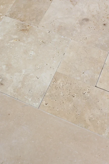 Trawertyn 12mm Light Bębnowany | Komplet Rzymski