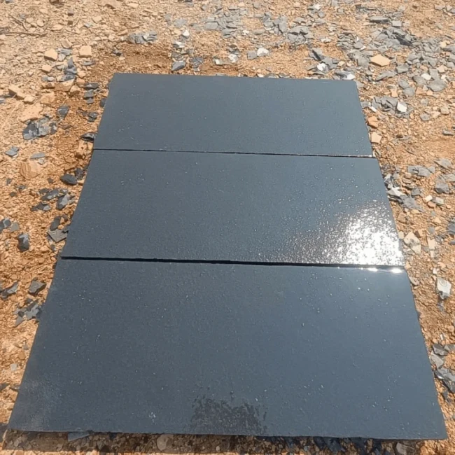 Palisada | Obrzeże Wapienne Kadappa Black Limestone 100x40x8 cm