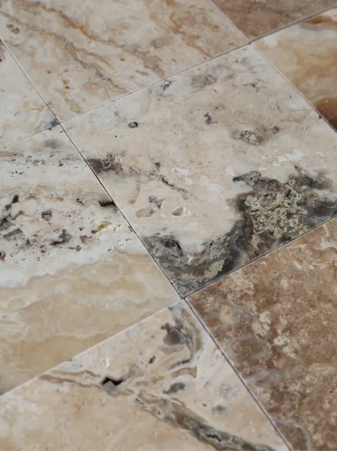 Trawertyn Philadelphia Szczotkowany Bębnowany 40,6x40,6x1,2 cm