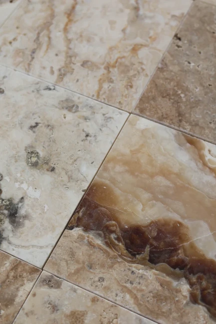 Trawertyn Philadelphia Szczotkowany Bębnowany 40,6x40,6x1,2 cm