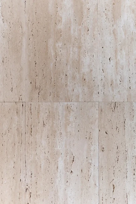 Trawertyn Bianco Classic Vein Cut Szczotkowany 30,5x61x1,2 cm