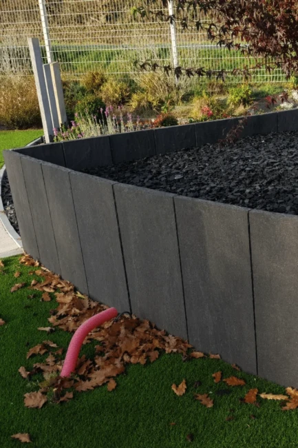 Palisada | Obrzeże Wapienne Kadappa Black Limestone 100x40x8 cm