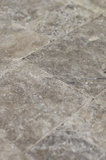 Komplet Rzymski Trawertynowy Silver Ash Piccolo Bębnowany | Komplet = 0,720 m2 | gr. 1 cm