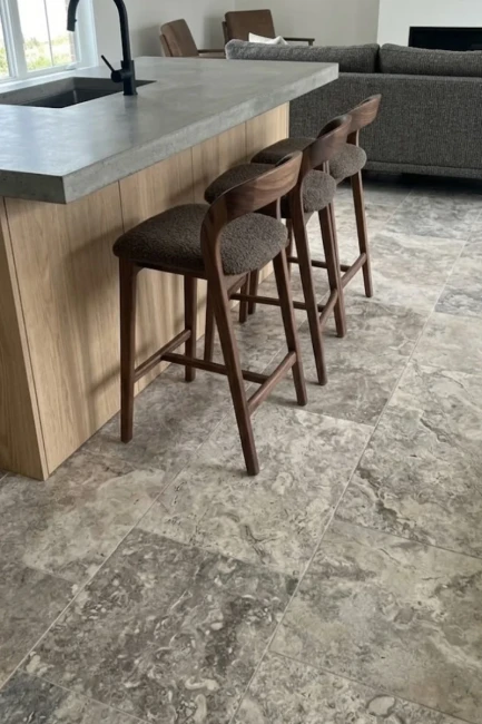 Płytka Trawertynowa Silver Ash Modern Tumbled | 61x40,6x1,2 cm
