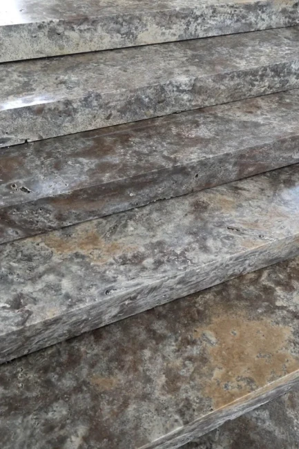 Opornik Trawertynowy Silver Ash Delikatnie Szlifowany Bębnowany | 100x20x6 cm