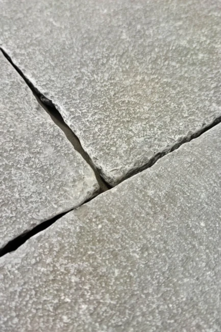 Płytka Wapienna Grey Limestone Patio Pack Antykowany Gr. 2 2 Cm Bębnowany