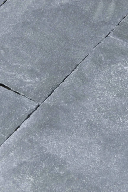 Płytka Wapienna Black Limestone Bębnowany | 60x60x2,2 cm
